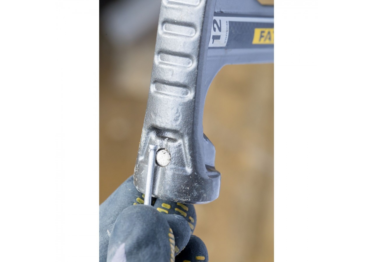 MARTEAU ARRACHE-CLOUS HAUTE PRODUCTIVITE PANNE COURBEE 397GR FATMAX PRO - XTHT1-51148 - Stanley