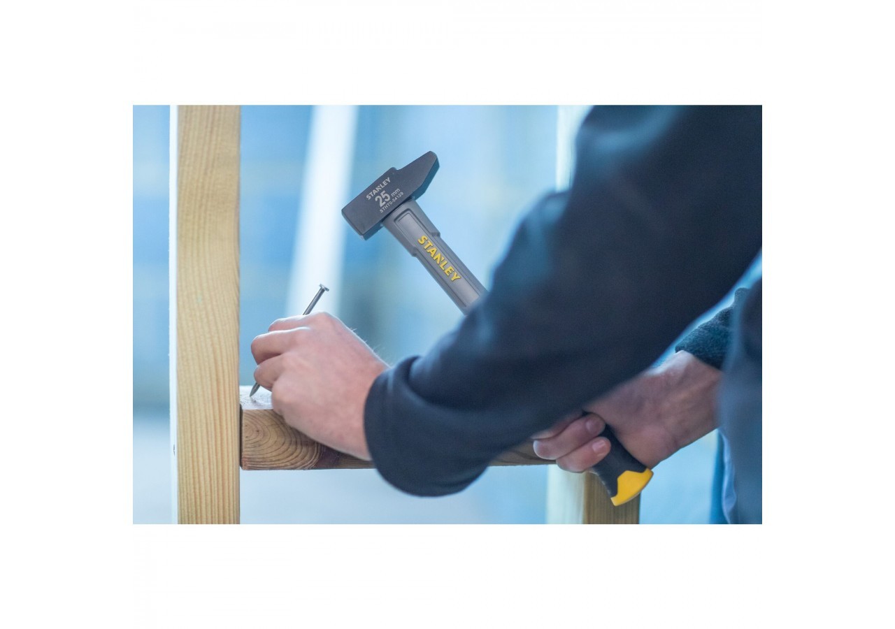 MARTEAU RIVOIR MANCHE FIBRE DE VERRE 45MM - STHT0-54156 - Stanley