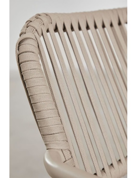 Chaise de salle à manger empilable avec accoudoirs en aluminium et corde tressée Arhiza - Sklum