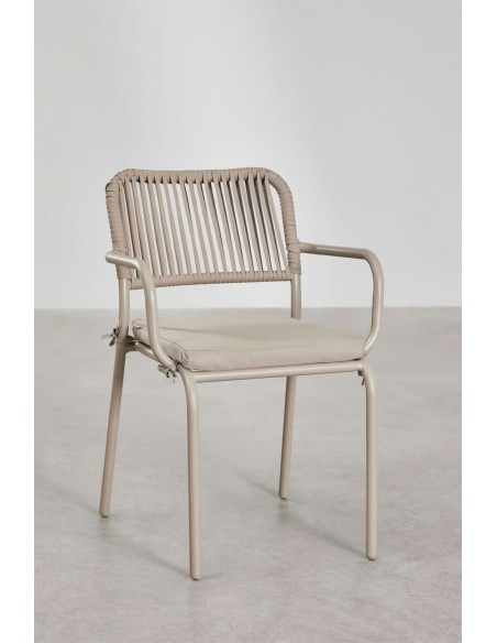 Chaise de salle à manger empilable avec accoudoirs en aluminium et corde tressée Arhiza - Sklum