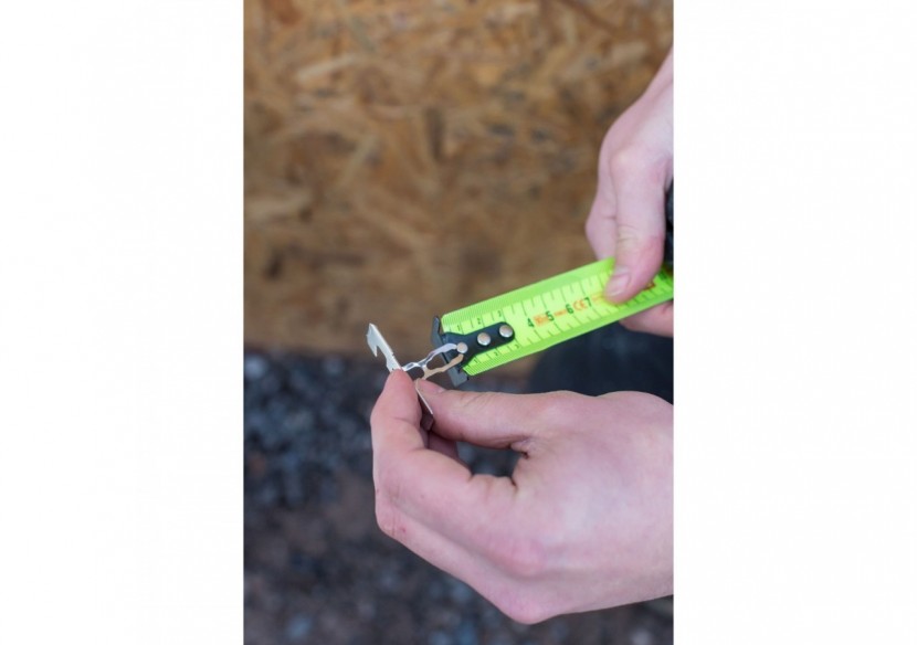 MESURE BLADE ARMOR RUBAN FLUORESCENT
 10M x 32MM FATMAX PRO - XTHT0-36005 - Stanley