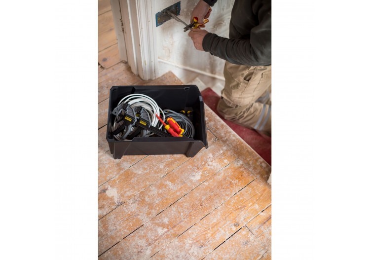 BAC A BEC N°5 NOIR - 16,6 L - STST82744-1 - Stanley 2