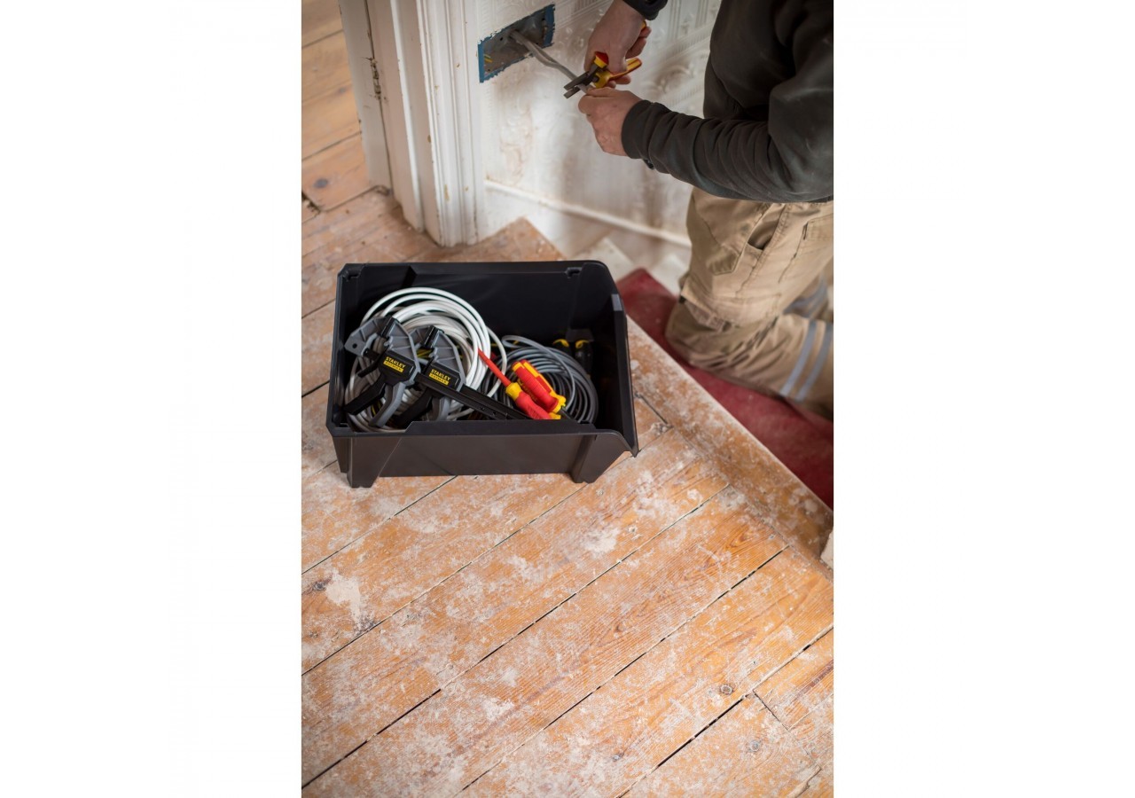 BAC A BEC N°5 NOIR - 16,6 L - STST82744-1 - Stanley