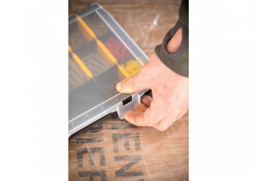 ORGANISEUR CLASSIC 17 COMPARTIMENTS - STST81680-1 - Stanley