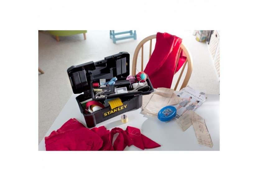 BOITE A OUTILS CLASSIC LINE 50CM ATT.PLASTIQUES - STST1-75520 - Stanley