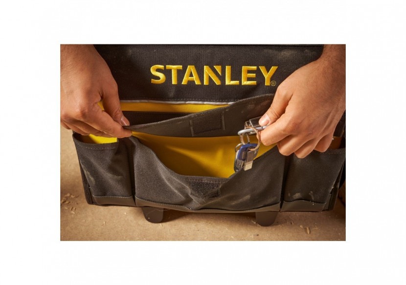 SAC A OUTILS SOFTBAG A ROULETTES - 1-97-515 - Stanley SAC A OUTILS SOFTBAG A ROULETTES - 1-97-515 - Stanley