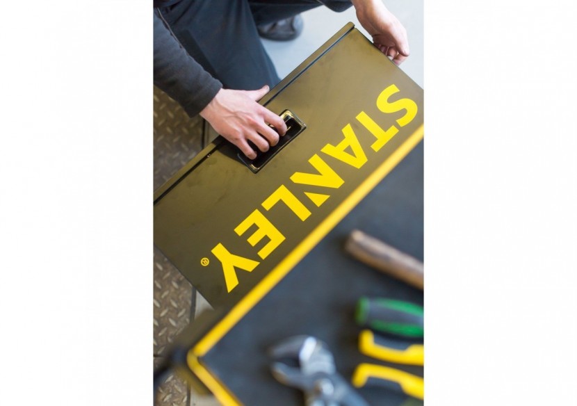 SERVANTE 4 TIROIRS - 680 mm - STMT1-74305 - Stanley SERVANTE 4 TIROIRS - 680 mm - STMT1-74305 - Stanley