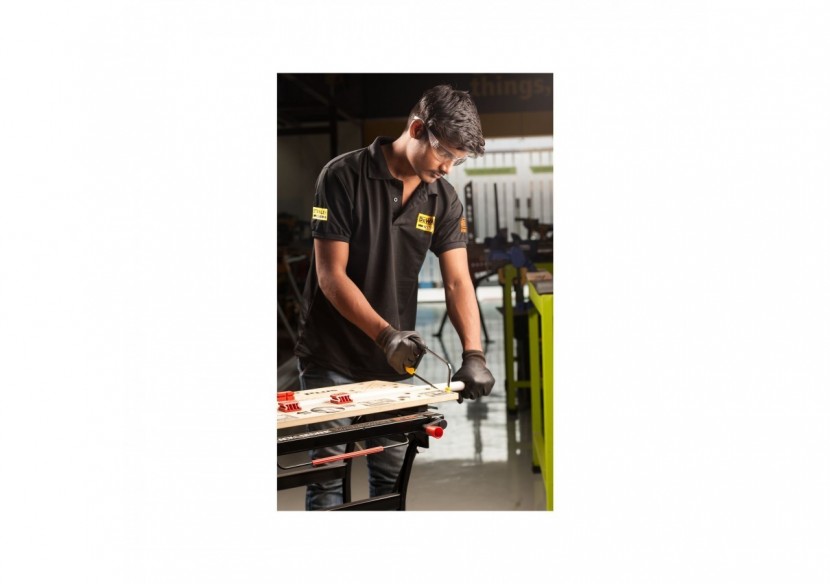 SCIE A METAUX JUNIOR POIGNEE REVOLVER 150MM - 0-15-218 - Stanley