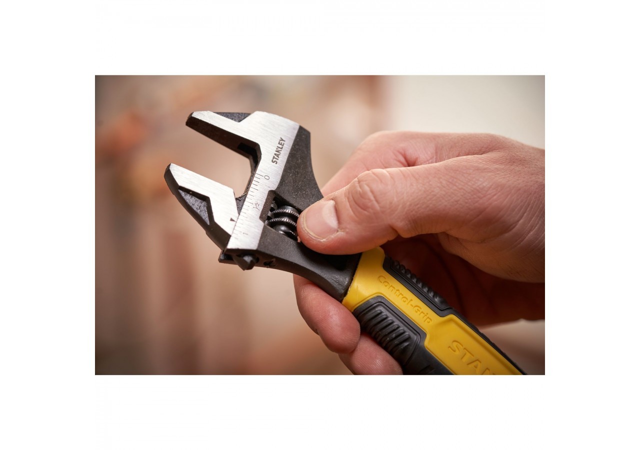 CLE A MOLETTE MAXSTEEL 200MM - 0-90-948 - Stanley