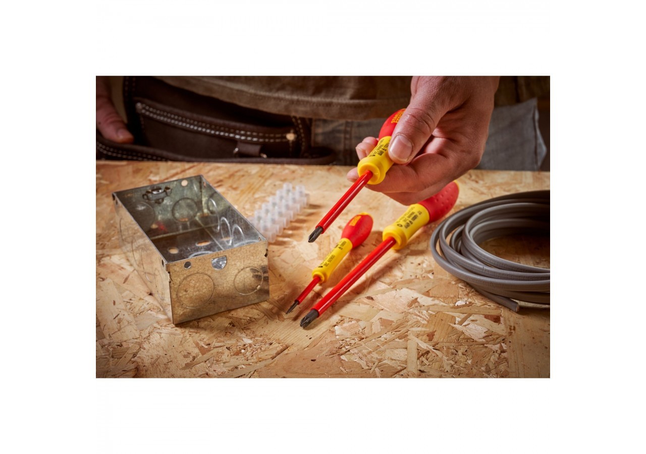 TOURNEVIS PHILLIPS ISOLE 1000V PH0X75MM FATMAX - 0-65-414 - Stanley