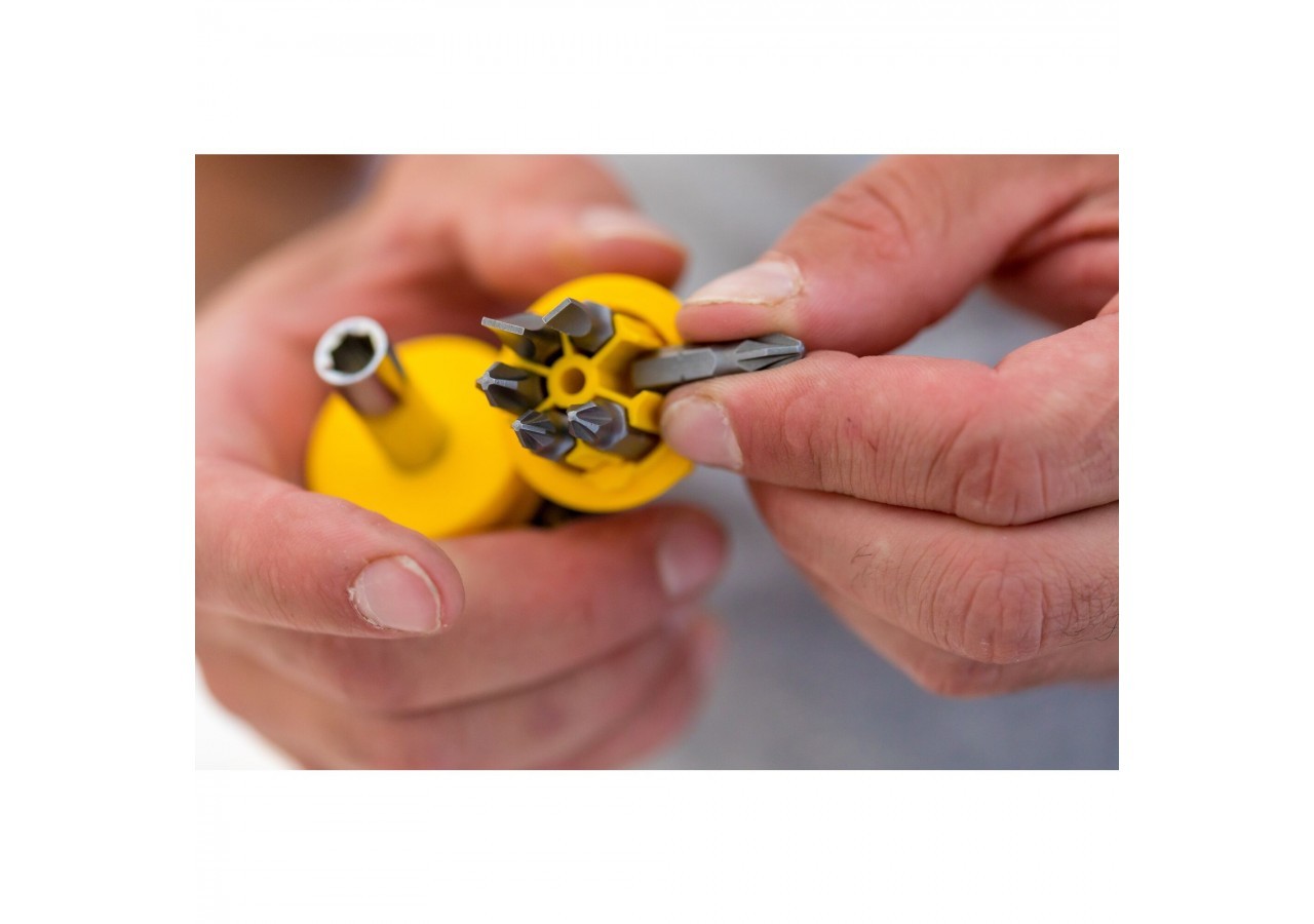 TOURNEVIS PORTE-EMBOUTS BOULE BIMATIERE + 6 EMBOUTS - 0-66-357 - Stanley