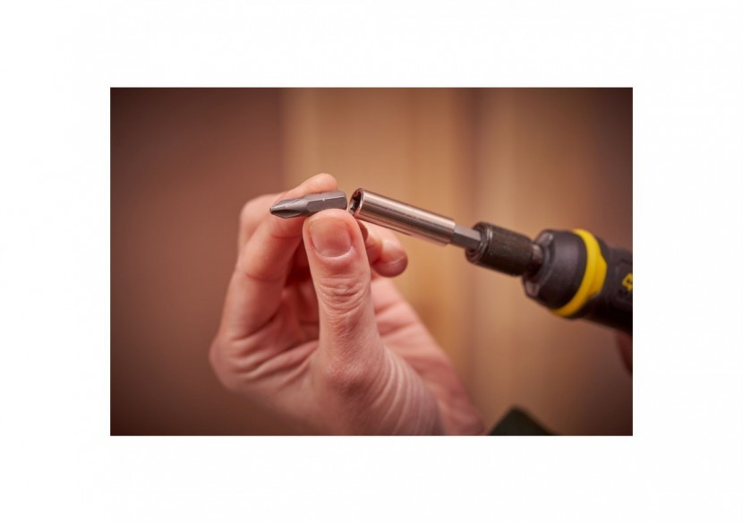 TOURNEVIS ASSISTÉ 4V FATMAX - FMHT66719-0 - Stanley TOURNEVIS ASSISTÉ 4V FATMAX - FMHT66719-0 - Stanley