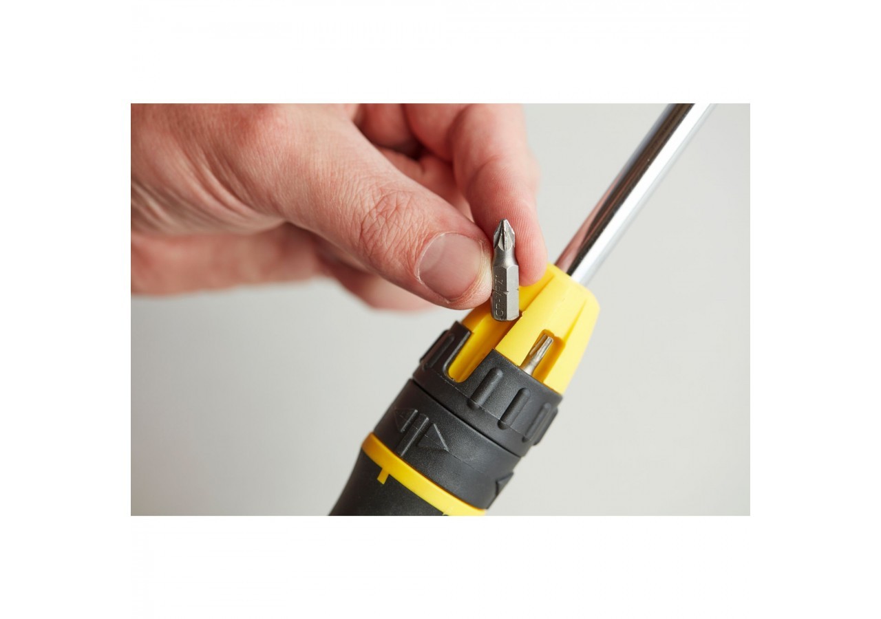 TOURNEVIS PORTE-EMBOUTS A CLIQUET + 10 EMBOUTS - 0-68-010 - Stanley