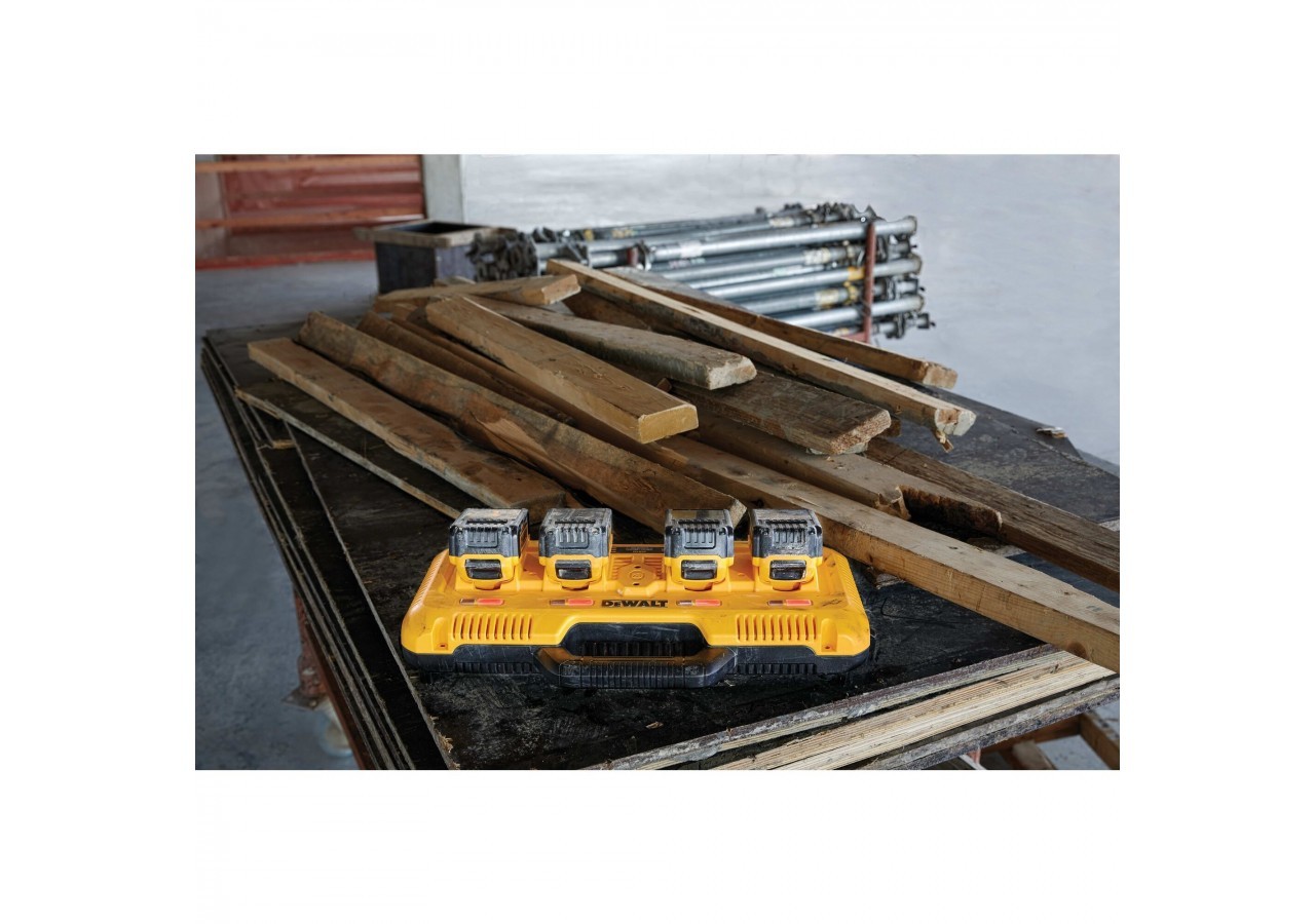 Chargeur rapide TOUGHSYSTEM 4 ports XR 12V / 18V / 54V - DCB104-QW - Dewalt