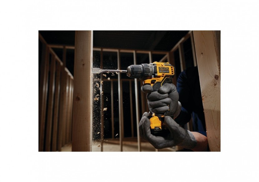 Perceuse visseuse XR 12V 2Ah Li-Ion Brushless - DCD701D2-QW - Dewalt