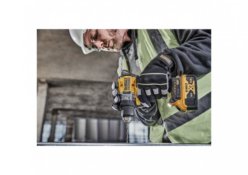 Perceuse visseuse Compacte XR 18V 5Ah Li-Ion Brushless - DCD800P2T-QW - Dewalt
