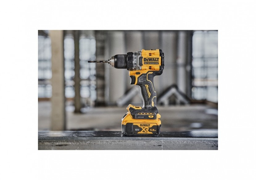 Perceuse visseuse Compacte XR 18V 5Ah Li-Ion Brushless - DCD800P2T-QW - Dewalt