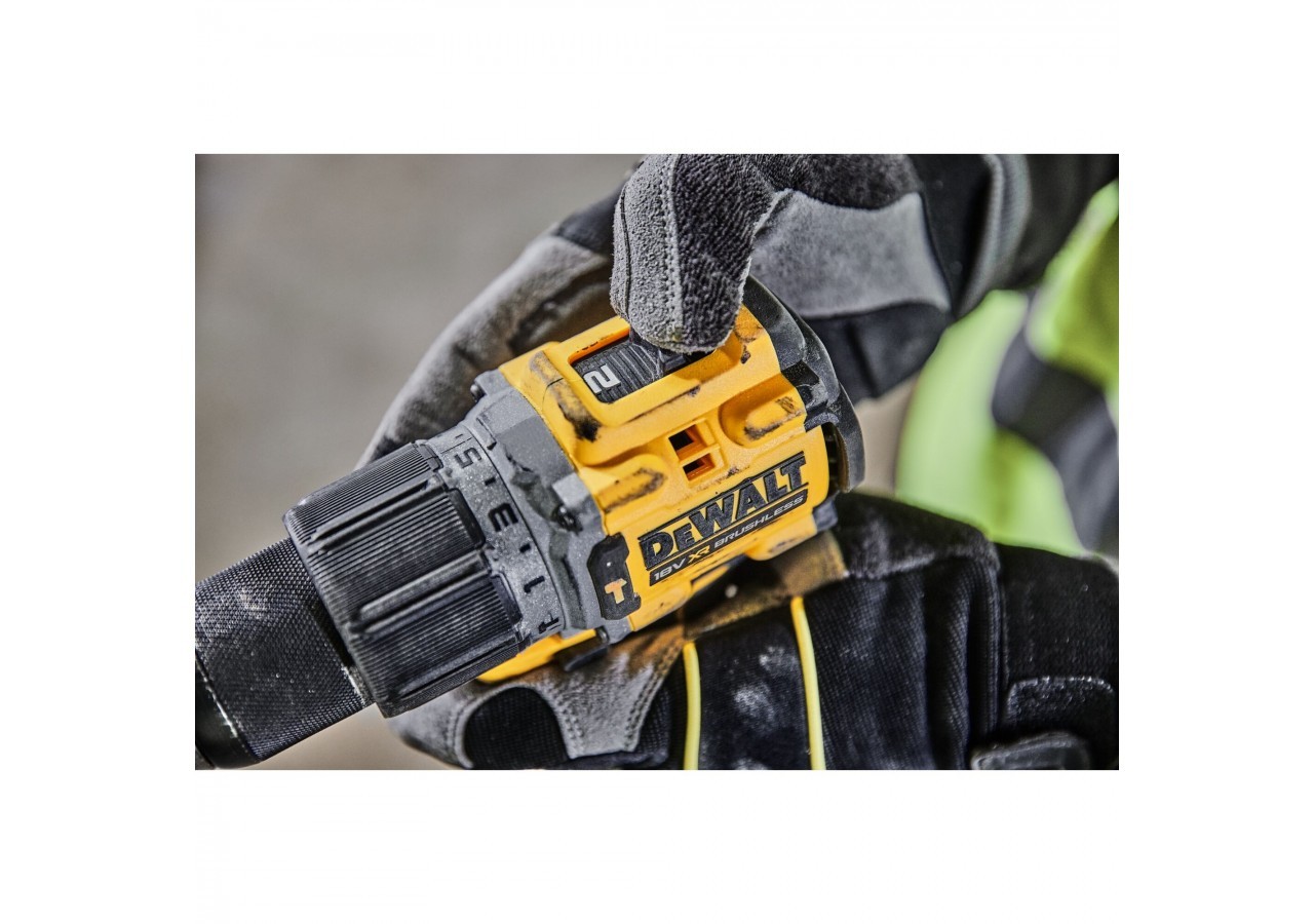 Perceuse visseuse percussion Compacte XR 18V 5Ah Li-Ion Brushless - DCD805P2T-QW - Dewalt