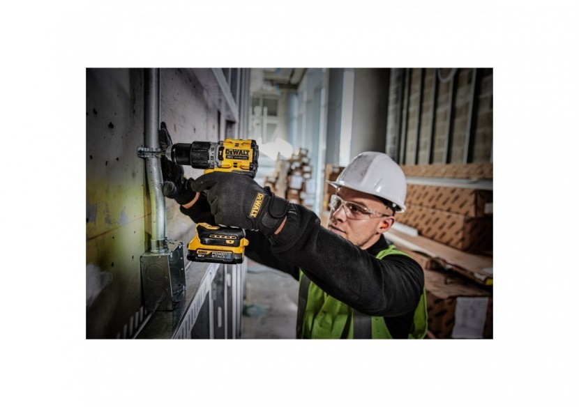 Perceuse visseuse percussion Compacte XR 18V 1.7Ah Li-Ion Brushless POWERSTACK - DCD805E2T-QW - Dewalt