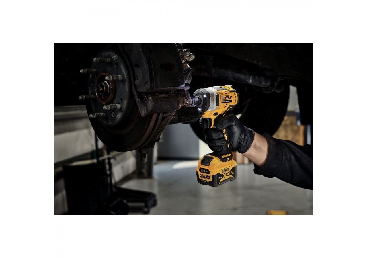Boulonneuse 1/2" XR 12V 5Ah Li-Ion Brushless 339 Nm - DCF901P1-QW - Dewalt