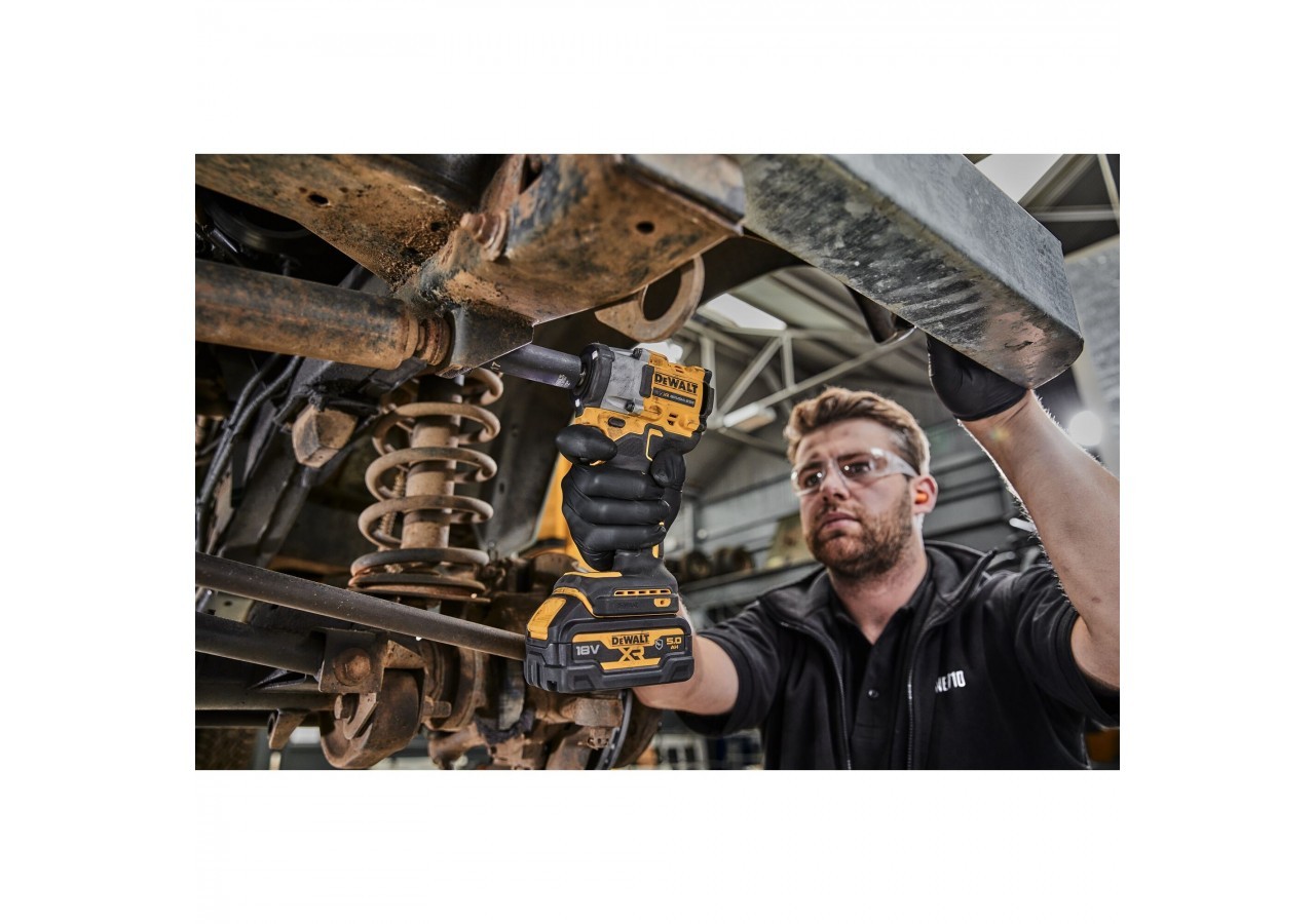 Boulonneuse à chocs 1/2'' Compacte XR 18V 5Ah Li-Ion Brushless 406 Nm - jonc de sécurité - Pack "GFN" - DCF921P2G-QW - Dewalt