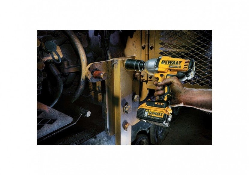 Boulonneuse à chocs 1/2'' XR 18V 5Ah Li-Ion Brushless 950 Nm - DCF899P2-QW - Dewalt