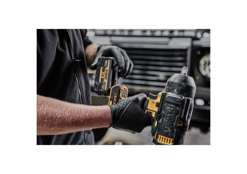 Boulonneuse avec coque ½” XR 18V 5Ah Li-Ion Brushless 1396 Nm – Jonc de sécurité - Pack "GFN" - DCF900P2G-QW - Dewalt