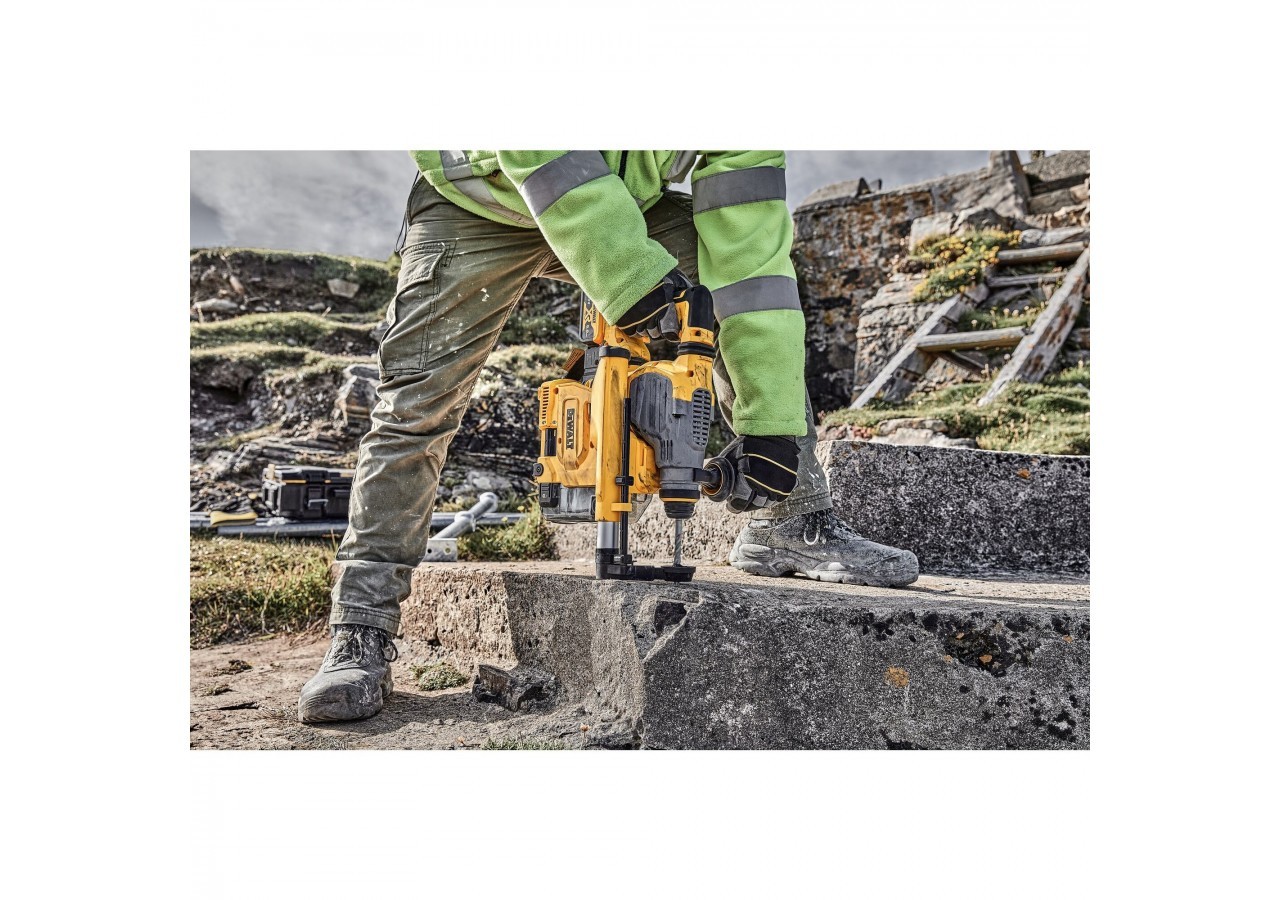 Perforateur SDS-plus XR 18V 5Ah Li-Ion Brushless 2.8J - DCH283P2-QW - Dewalt