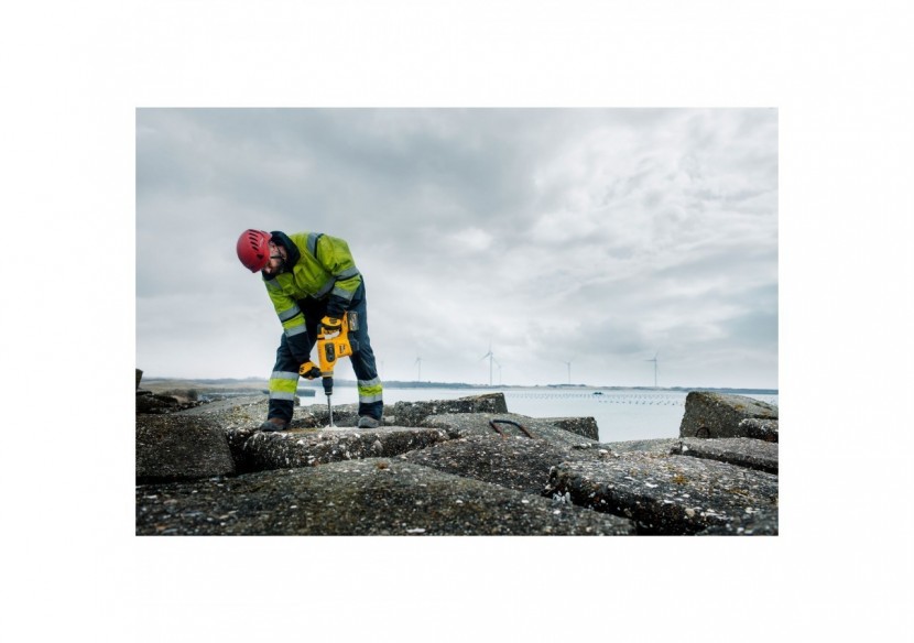 Perforateur SDS-max XR FLEXVOLT 54V 3Ah Li-Ion Brushless 6J - DCH481X2-QW - Dewalt Perforateur SDS-max XR FLEXVOLT 54V 3Ah Li-Ion Brushless 6J - DCH481X2-QW - Dewalt