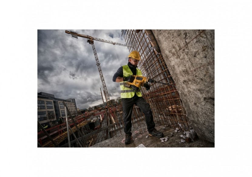 Perforateur SDS-max XR FLEXVOLT 54V 3Ah Li-Ion Brushless 6J - DCH481X2-QW - Dewalt Perforateur SDS-max XR FLEXVOLT 54V 3Ah Li-Ion Brushless 6J - DCH481X2-QW - Dewalt