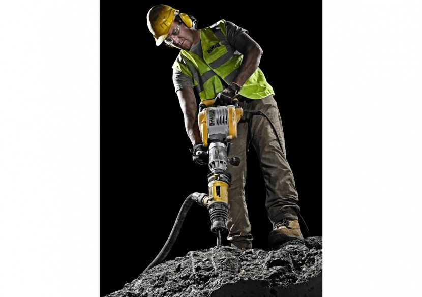 Marteau de démolition SDS-max 1550W 19J - D25902K-QS - Dewalt Marteau de démolition SDS-max 1550W 19J - D25902K-QS - Dewalt