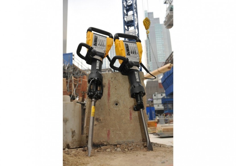 Démolisseur emmanchement hexagonal 1600W 35J - D25960K-QS - Dewalt Démolisseur emmanchement hexagonal 1600W 35J - D25960K-QS - Dewalt