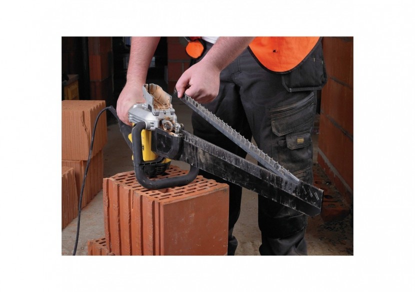 Scie ALLIGATOR© 1700W 430 mm - lame pour les briques de forte densité - DWE398-QS - Dewalt