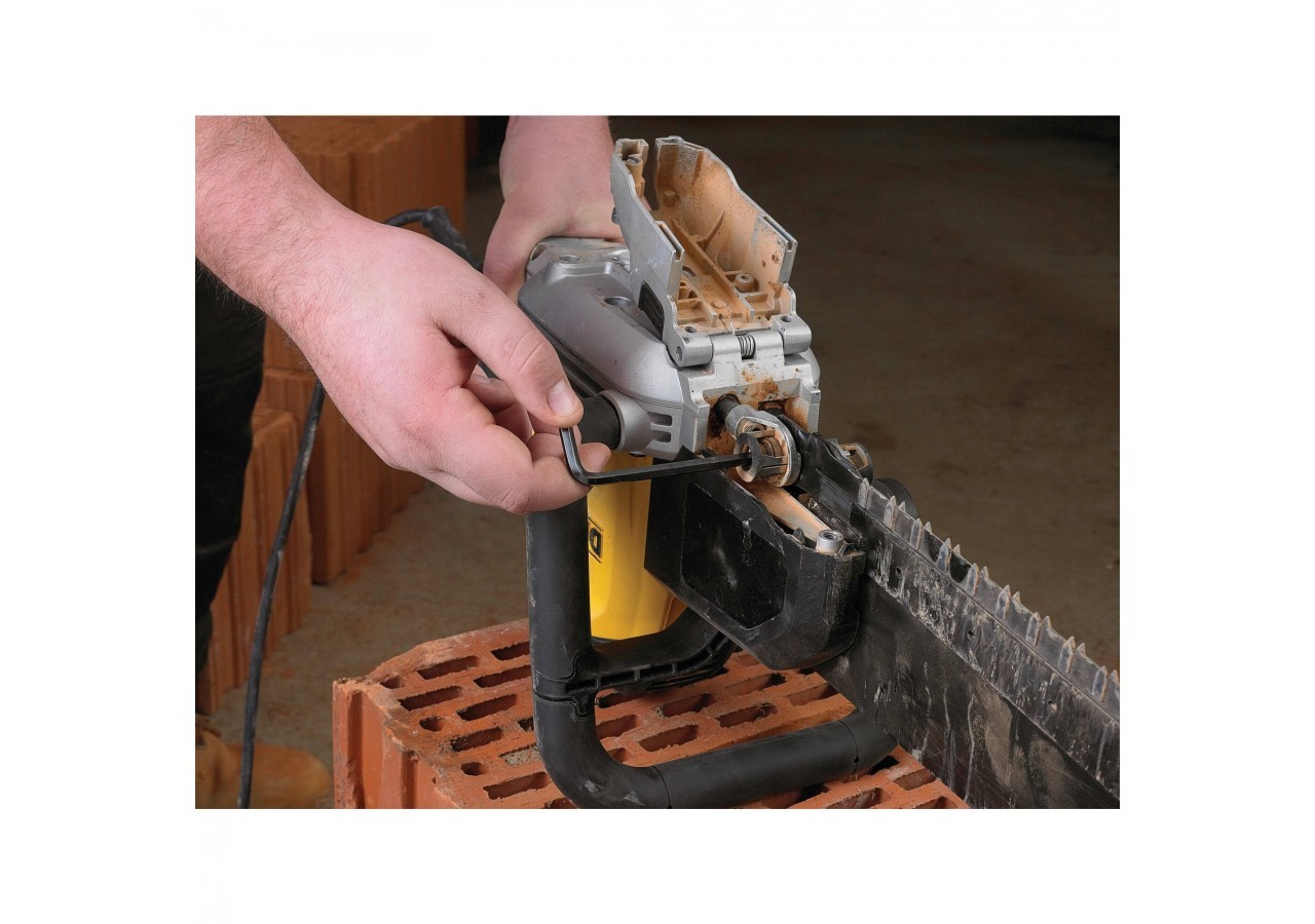 Scie ALLIGATOR© 1700W 430 mm - lame pour les briques de forte densité - DWE398-QS - Dewalt