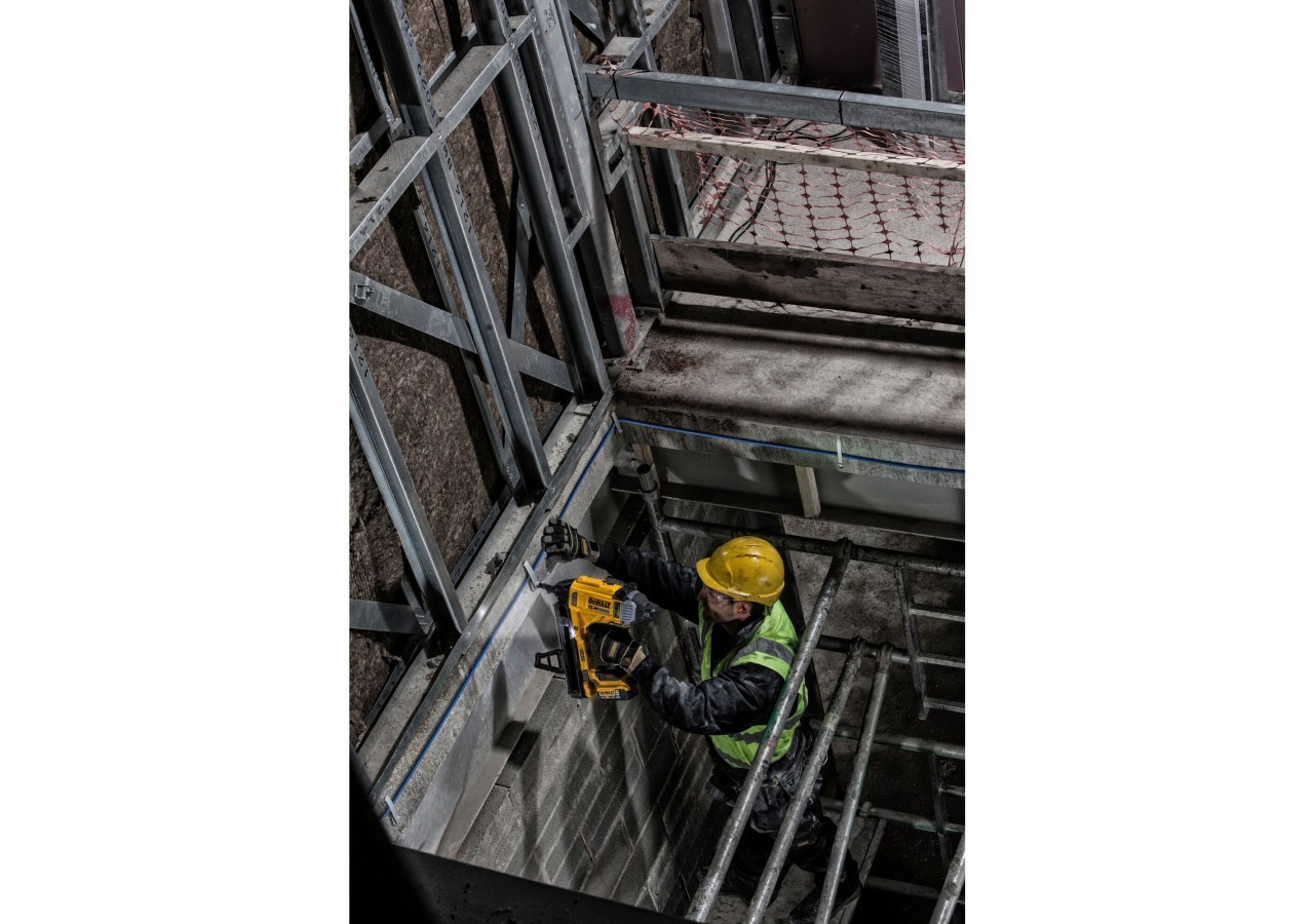 Cloueur béton et acier XR 18V 5Ah Li-Ion Brushless - DCN890P2-QW - Dewalt