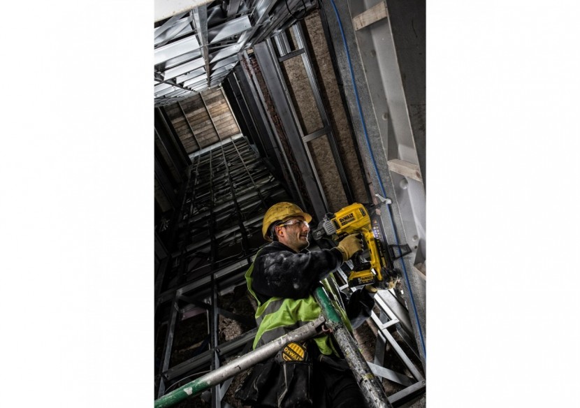 Cloueur béton et acier XR 18V 5Ah Li-Ion Brushless - DCN890P2-QW - Dewalt