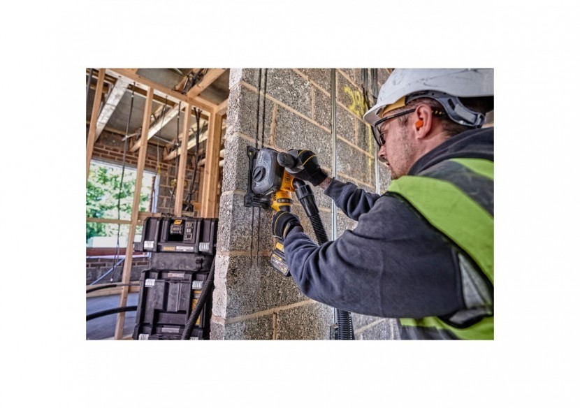 Rainureuse à béton XR FLEXVOLT 54V 2Ah Li-Ion Brushless - DCG200T2-QW - Dewalt Rainureuse à béton XR FLEXVOLT 54V 2Ah Li-Ion Brushless - DCG200T2-QW - Dewalt