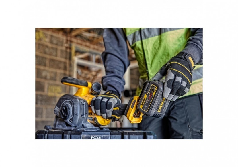 Rainureuse à béton XR FLEXVOLT 54V 2Ah Li-Ion Brushless - DCG200T2-QW - Dewalt Rainureuse à béton XR FLEXVOLT 54V 2Ah Li-Ion Brushless - DCG200T2-QW - Dewalt