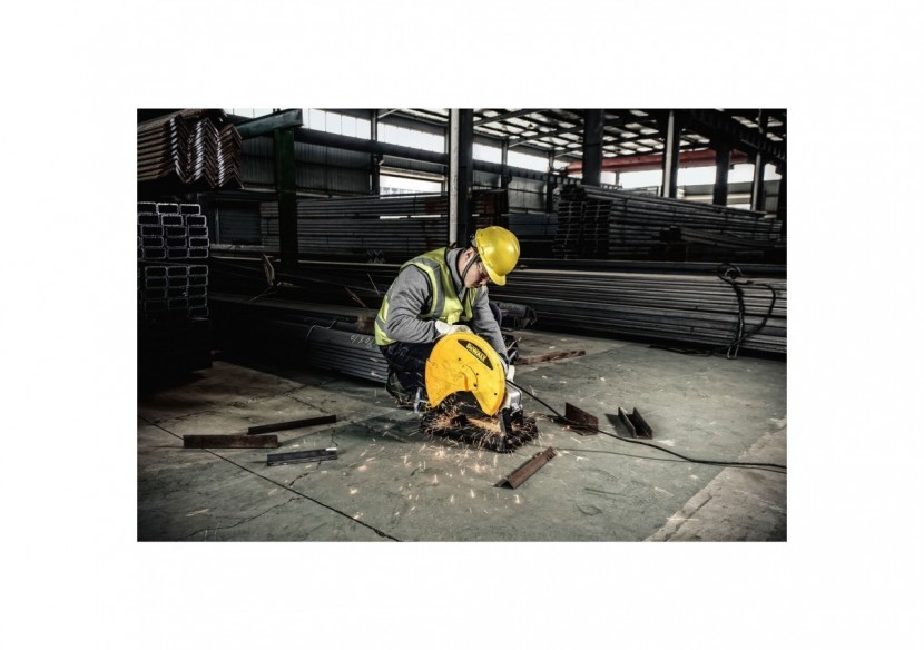 Tronçonneuse à disque 2200W 355 mm - D28730-QS - Dewalt