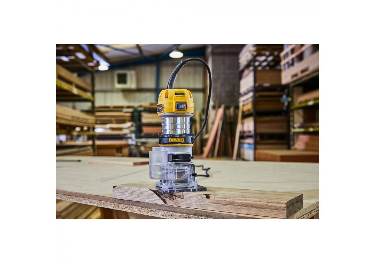 Affleureuse de paume Compacte 900W 8 mm - D26200-QS - Dewalt