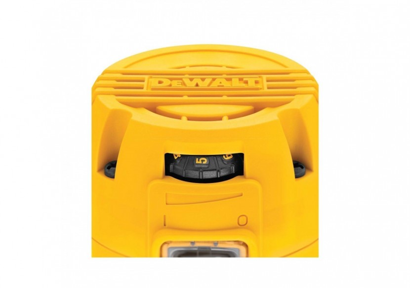 Affleureuse de paume Compacte 900W 8 mm - D26200-QS - Dewalt