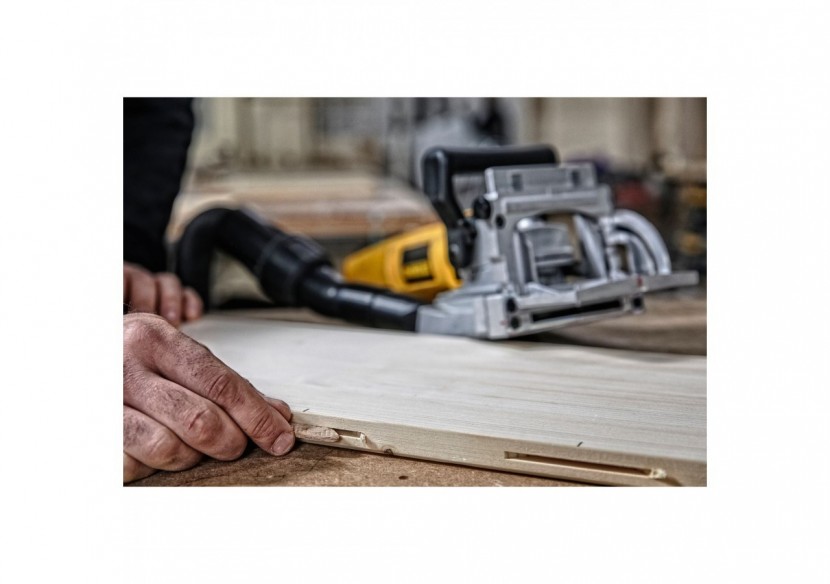 Fraiseuse à lamelles 600W - DW682K-QS - Dewalt Fraiseuse à lamelles 600W - DW682K-QS - Dewalt