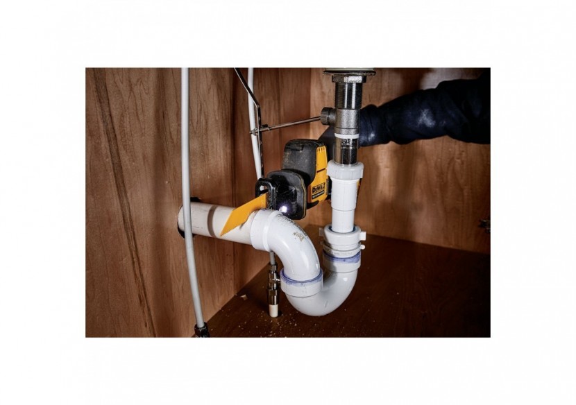 Scie sabre Compacte XR 12V 2Ah Li-Ion Brushless - DCS312D2-QW - Dewalt