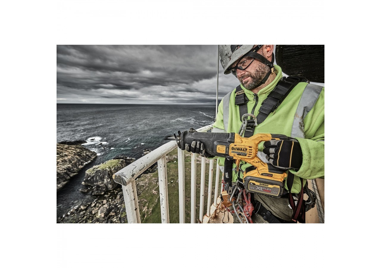 Scie sabre XR FLEXVOLT 54V 3Ah Li-Ion Brushless - DCS389X2-QW - Dewalt