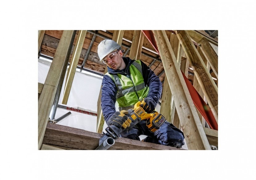 Scie sabre XR FLEXVOLT 54V Brushless - DCS389NT-XJ - Dewalt