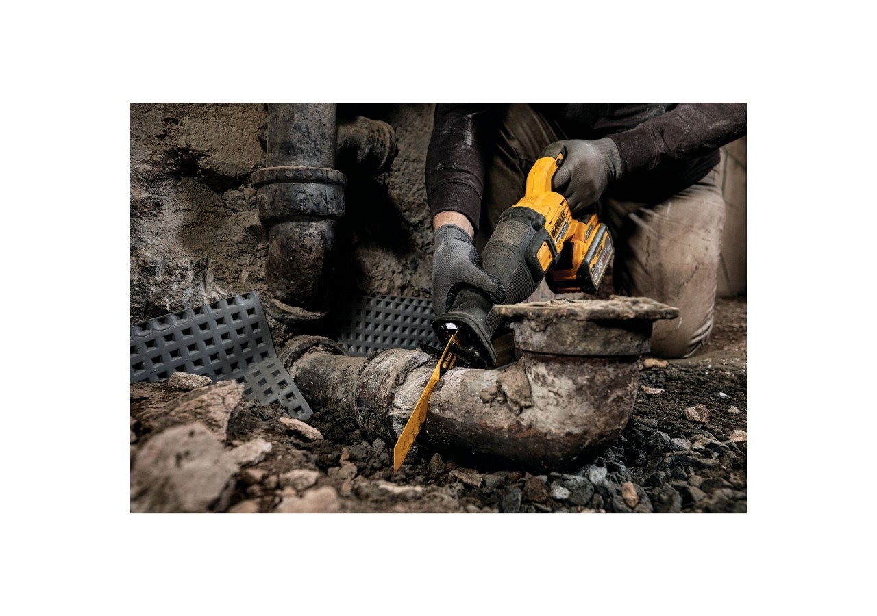 Scie sabre XR FLEXVOLT 54V Brushless - DCS389NT-XJ - Dewalt