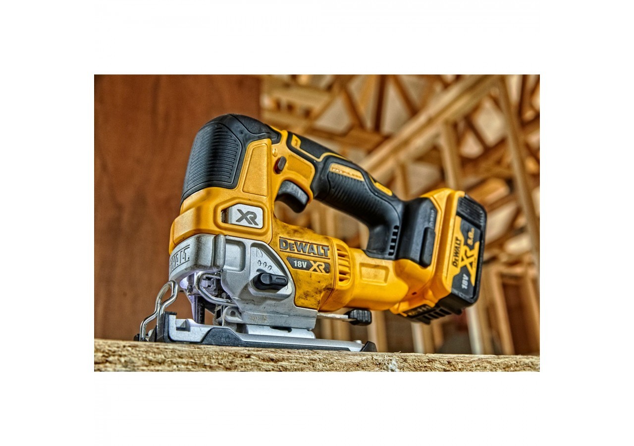 Scie sauteuse à poignée supérieure XR 18V 5Ah Li-Ion Brushless - DCS334P2-QW - Dewalt