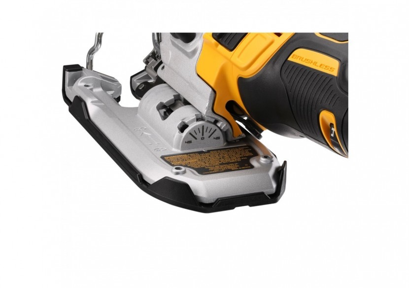 Scie sauteuse à prise par le corps XR 18V 5Ah Li-Ion Brushless - DCS335P2-QW - Dewalt