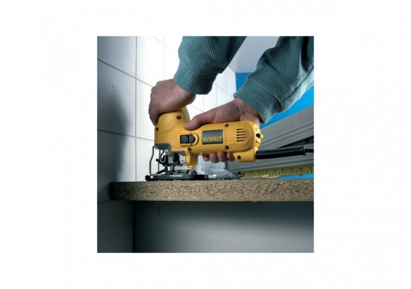 Scie sauteuse 550W à prise par le corps - DW343K-QS - Dewalt