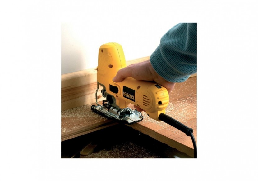 Scie sauteuse 550W à prise par le corps - DW343K-QS - Dewalt